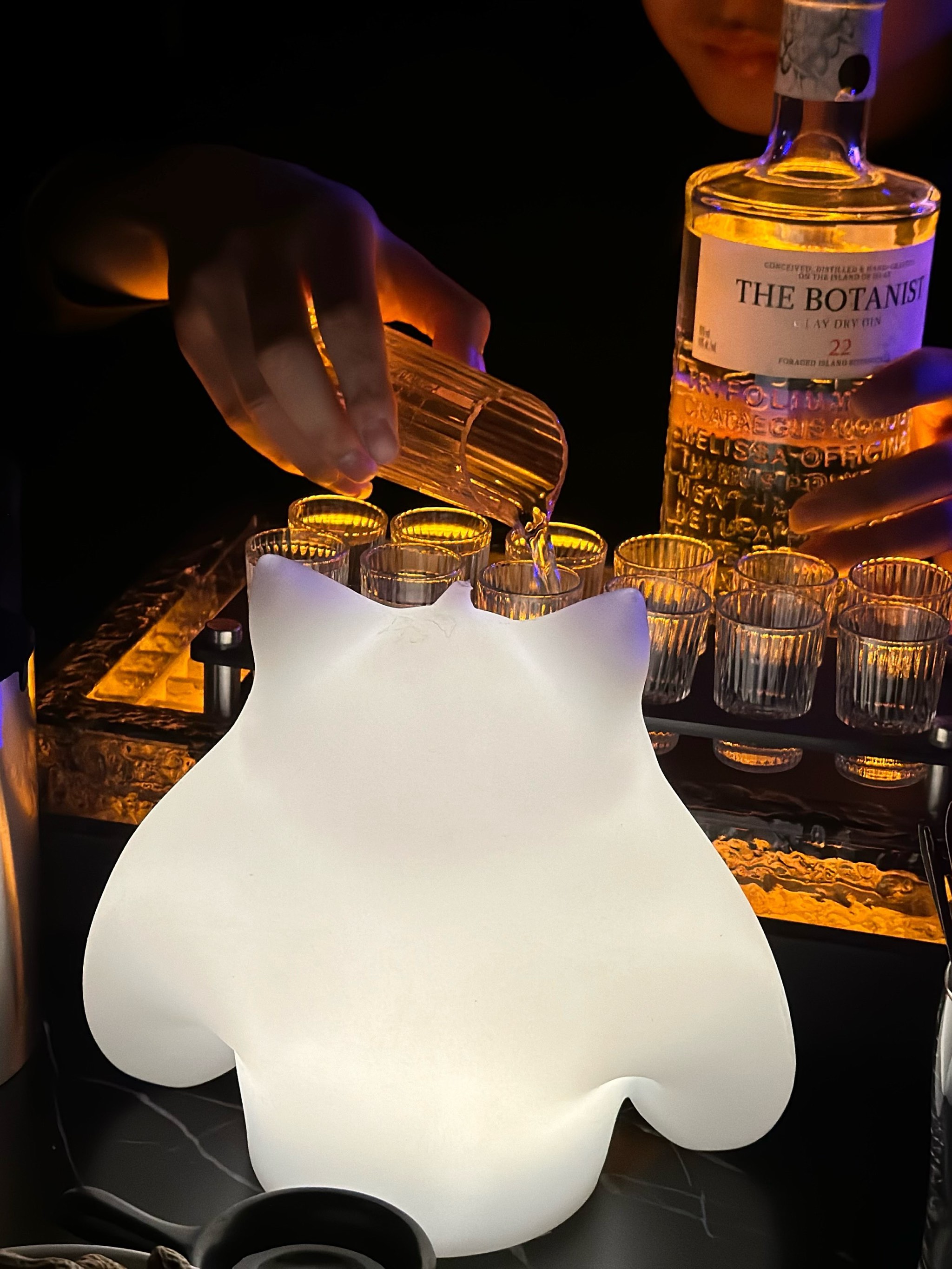 大同商务KTV：时尚环境，实惠价格-阳高县ktv预订